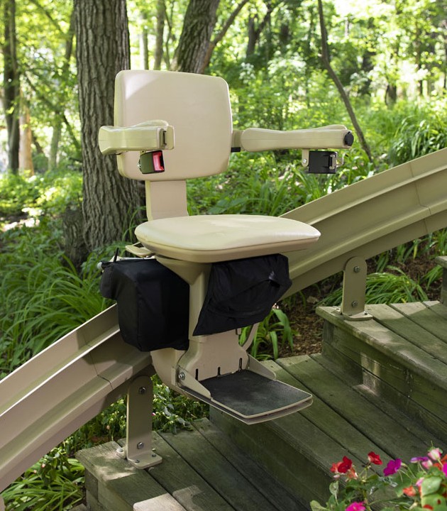 Brooklynstairlift Curved Outdoor Lift